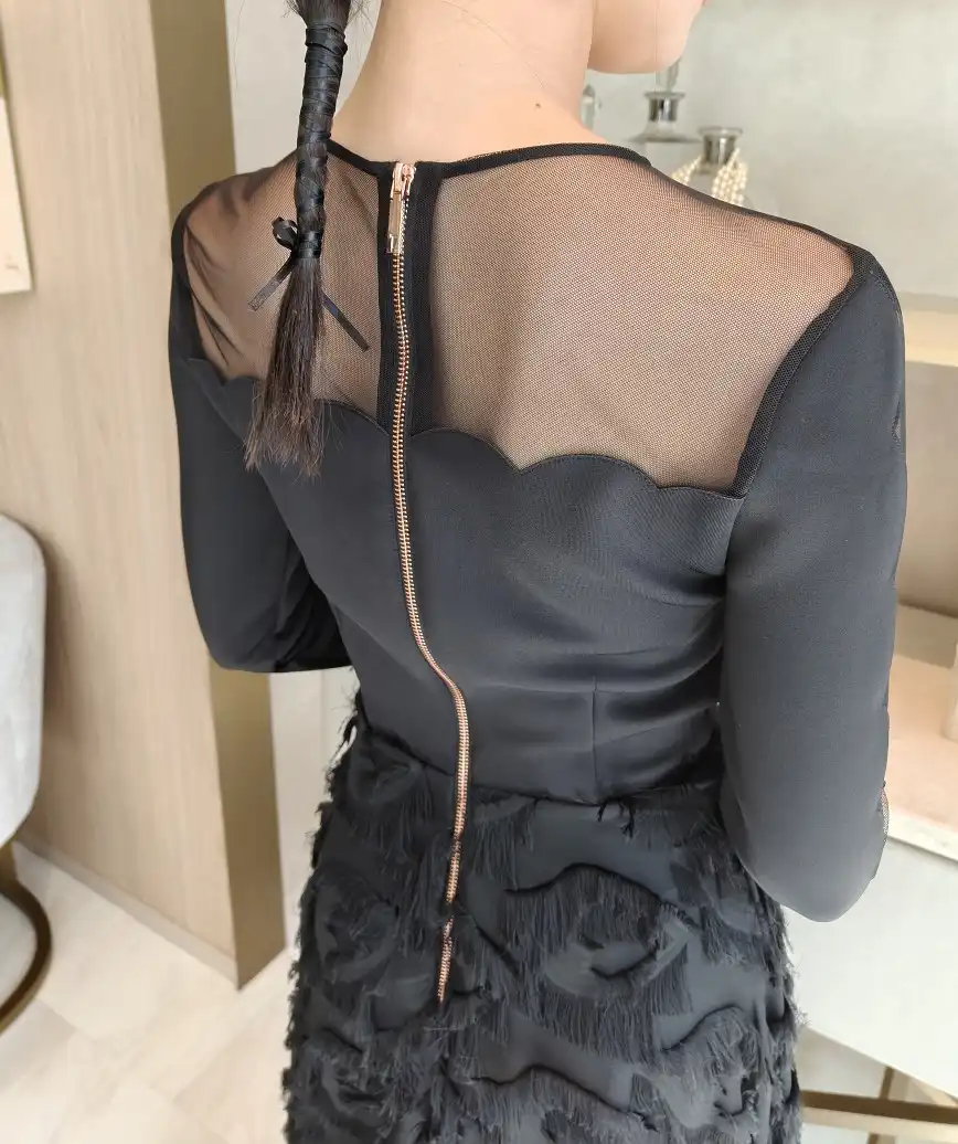 着用モデル：H162cm 7cmH靴 着用サイズ：S