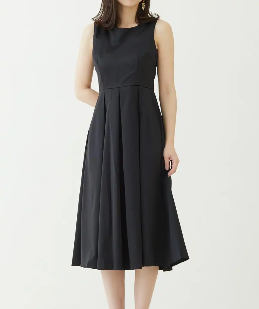 着用モデル：H163cm