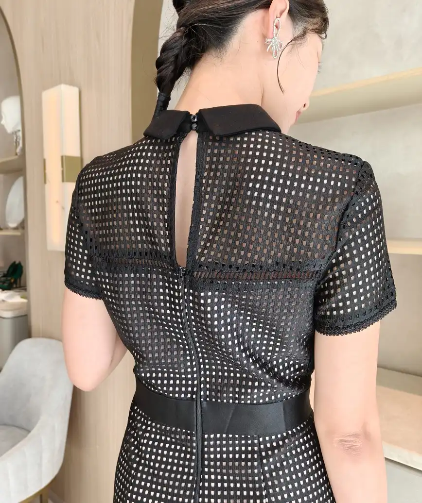 着用モデル：H162cm 7cmH靴 着用サイズ：S