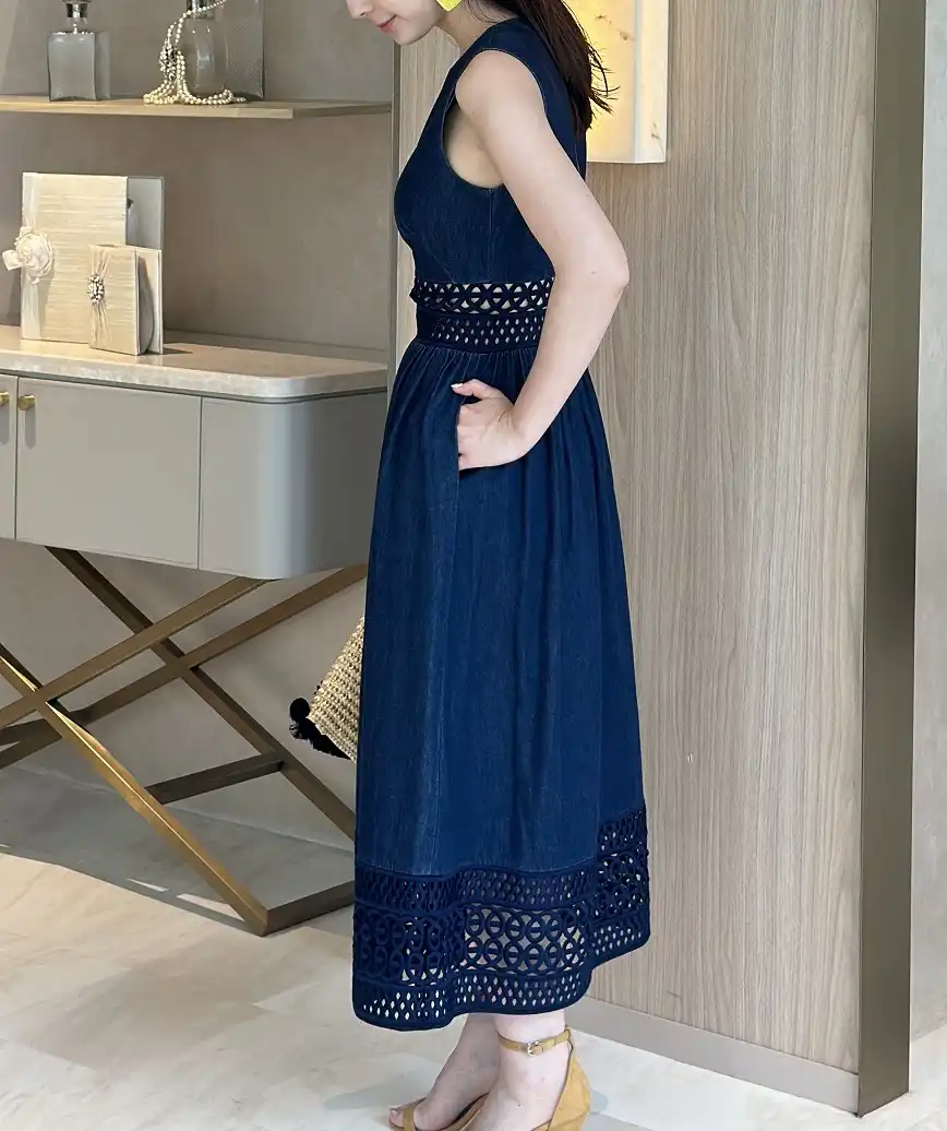 着用モデル：H157cm