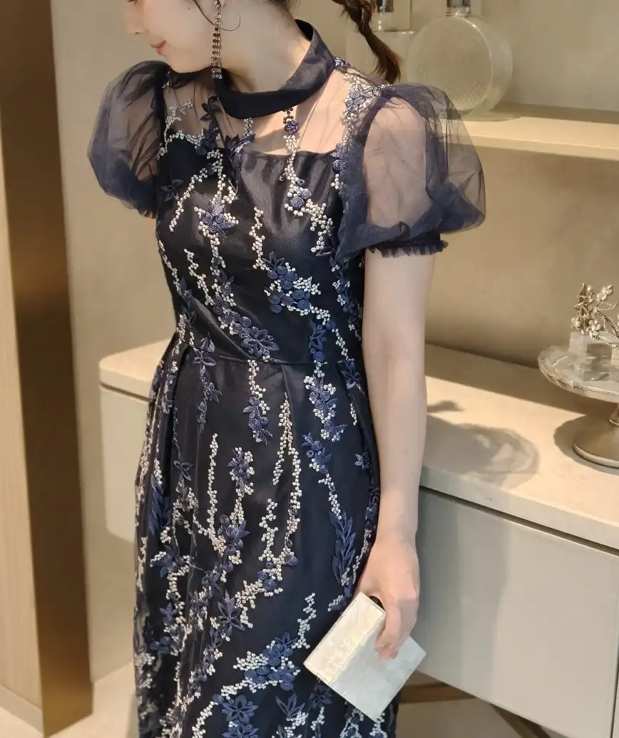 着用モデル：H157cm／着用サイズ：S／ヒール7cm