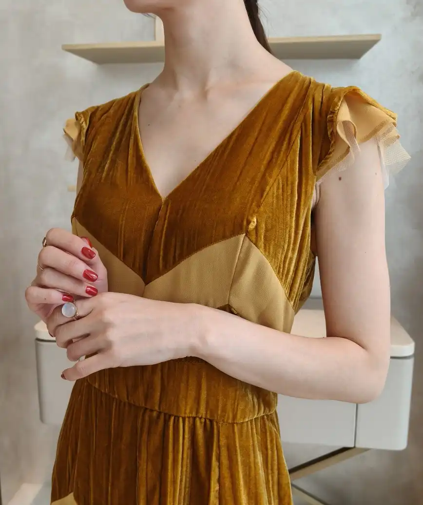 着用モデル：H164cm 7cmH靴 着用サイズ：S