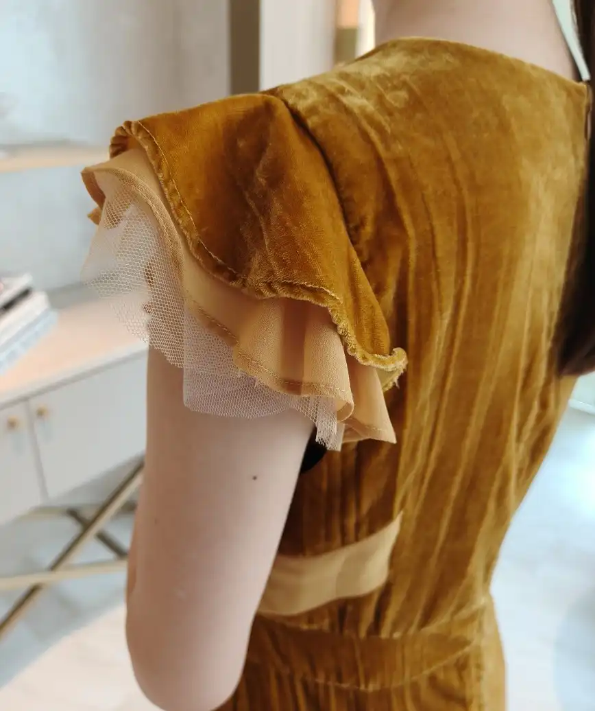 着用モデル：H164cm 7cmH靴 着用サイズ：S