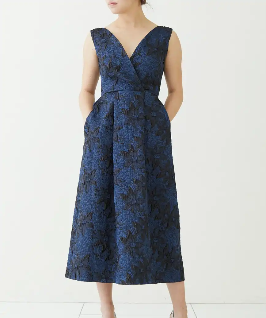 着用モデル：H162cm