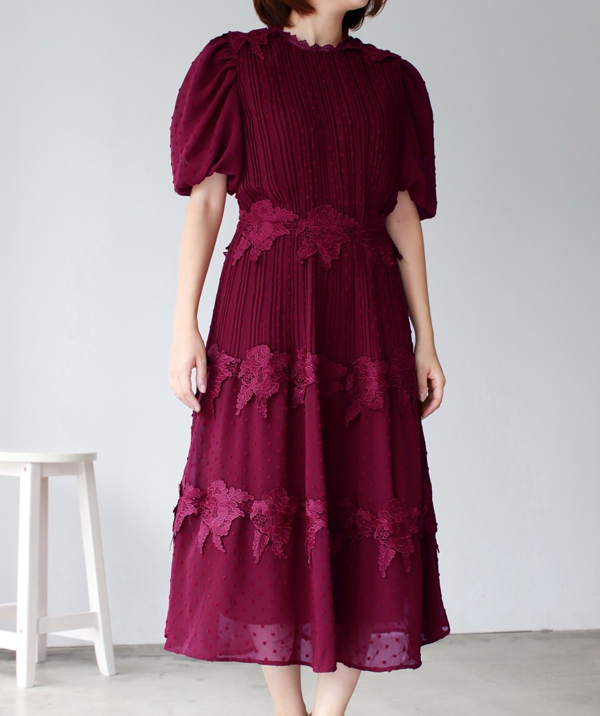 ボリュームトップパフスリーブaラインミディアムドレス