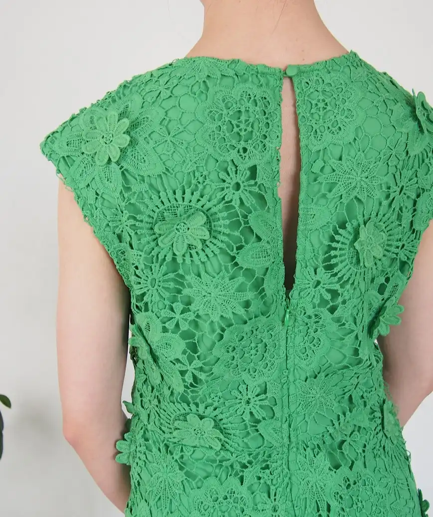 着用モデル：H167cm