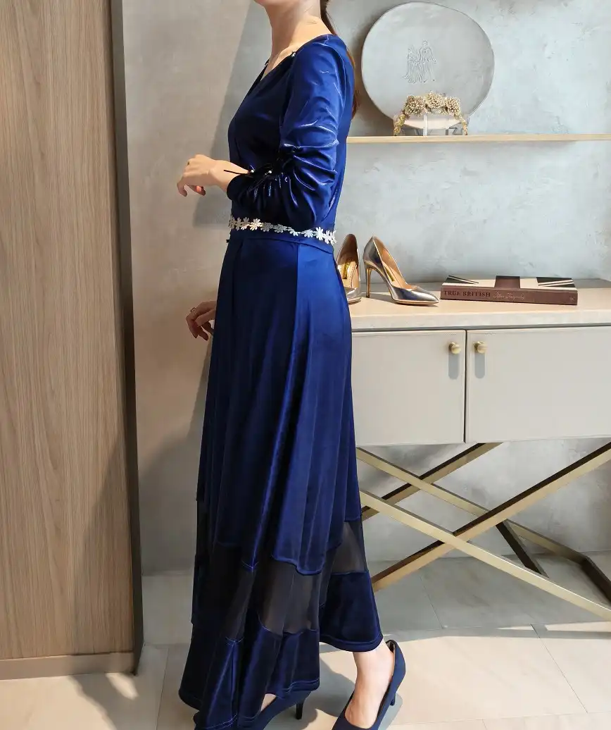 着用モデル：H164cm 7cmH靴 着用サイズ：L