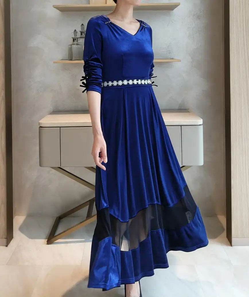 着用モデル：H168cm 7cmH靴 着用サイズ：L