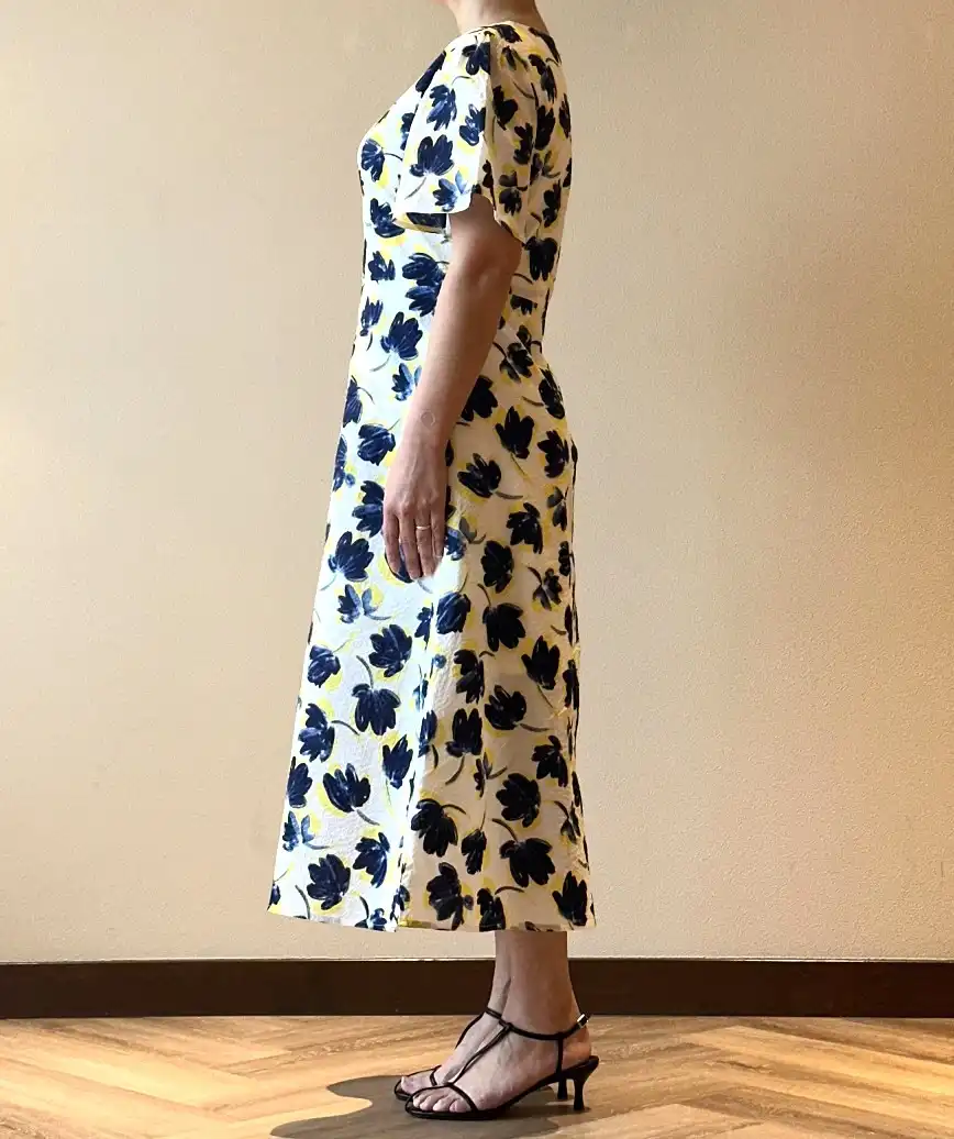 着用モデル：H165cm／体重：63kg／着用サイズM-Lサイズ