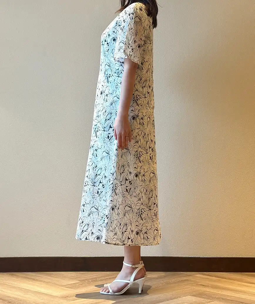 着用モデル：H165cm／体重：55kg／着用サイズL-XLサイズ