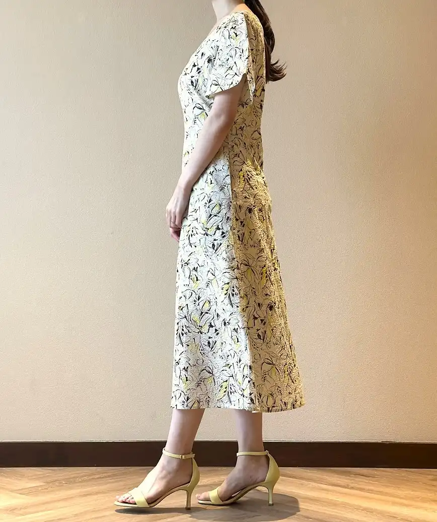 着用モデル：H164cm／体重：48kg／着用サイズS-Mサイズ