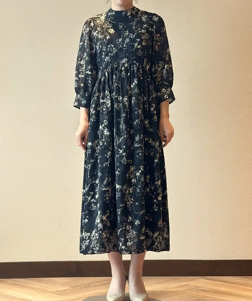 着用モデル：H152cm／着用サイズ：S／ヒール：7cm