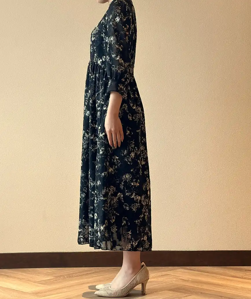 着用モデル：H152cm／着用サイズ：S／ヒール：7cm