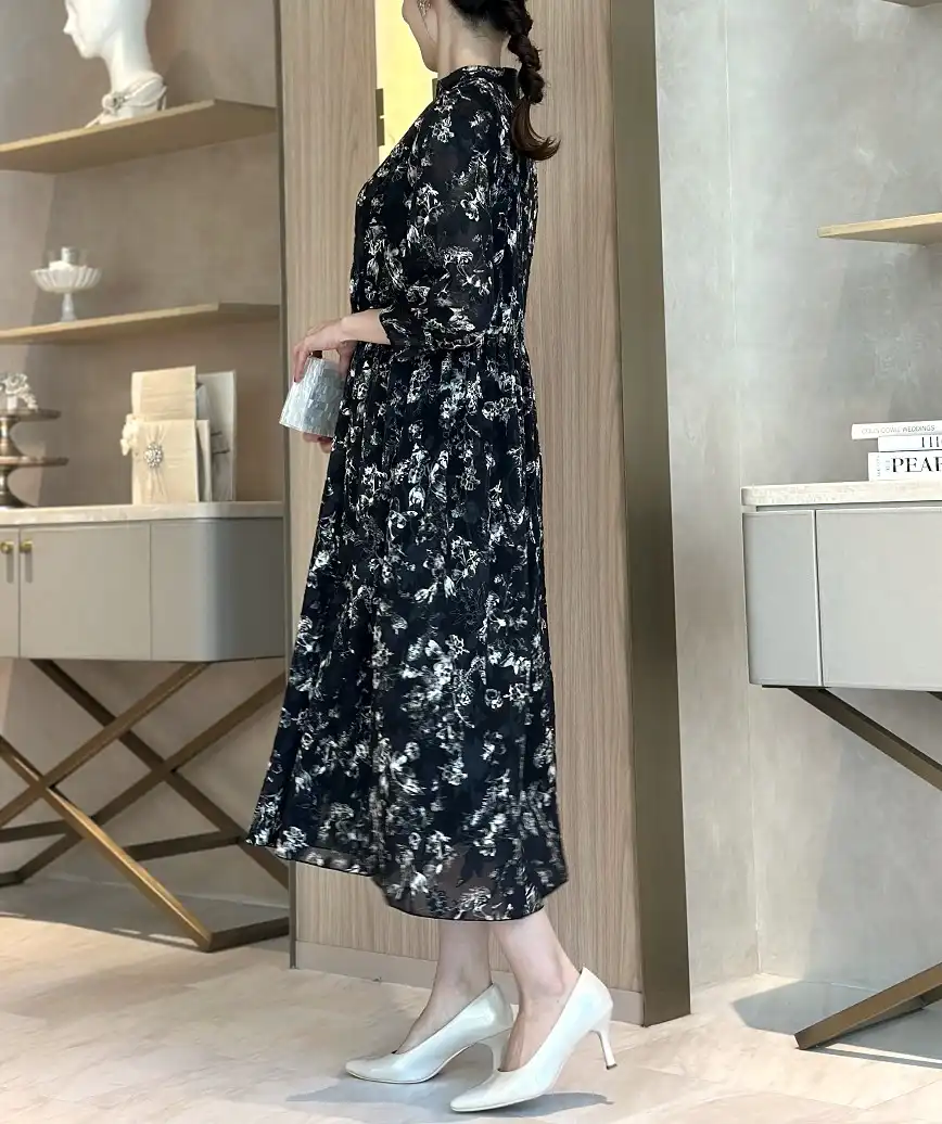 着用モデル：H164cm／着用サイズ：S／ヒール：7cm