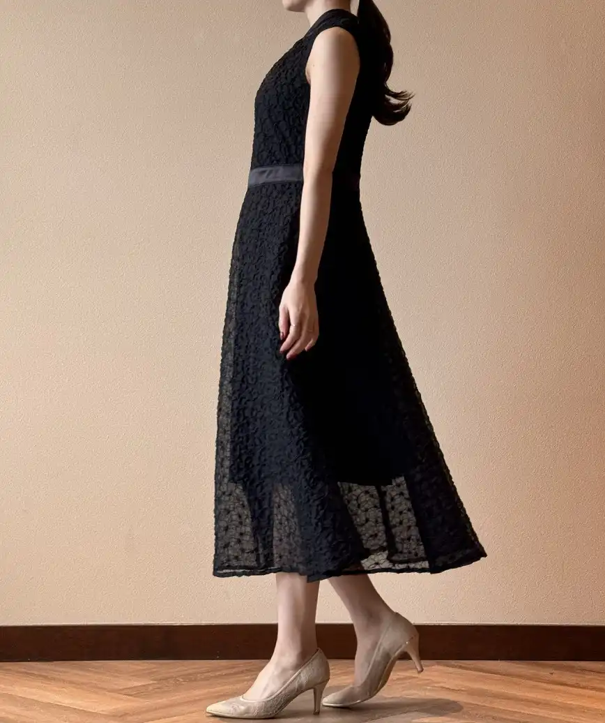 着用モデル：H164cm／着用サイズ：M／ヒール：7cm