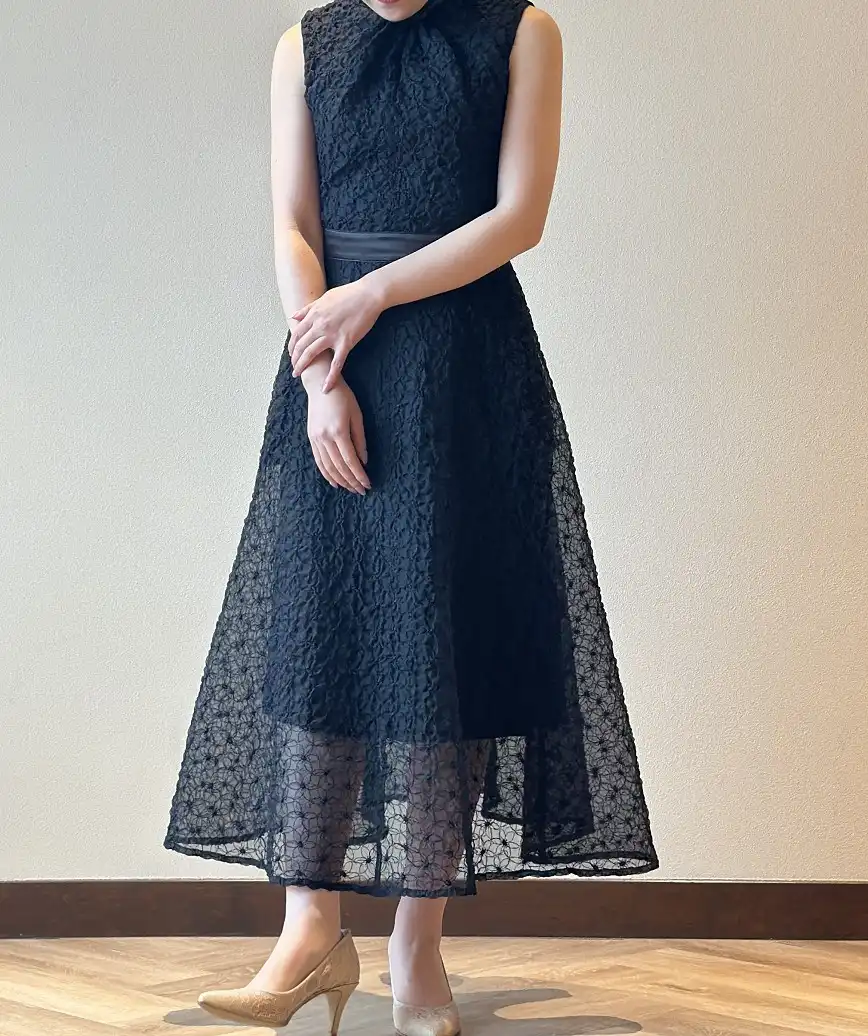 着用モデル：H152cm／着用サイズ：S／ヒール：7cm