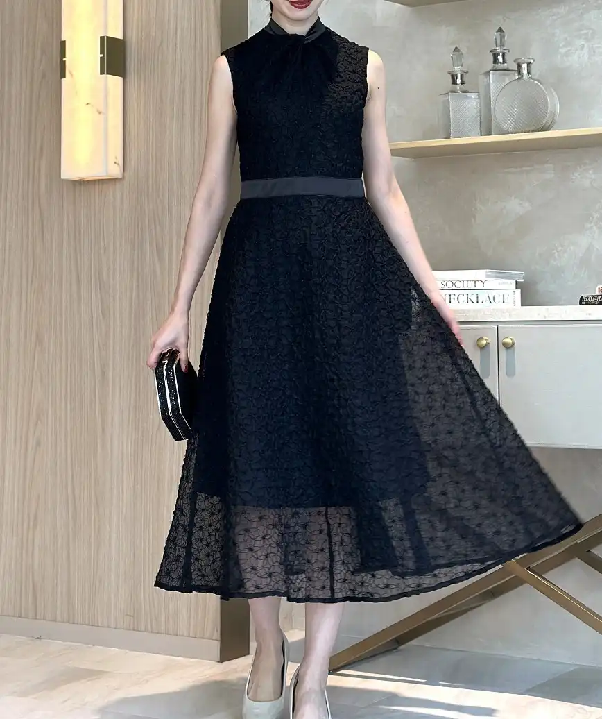 着用モデル：H164cm／着用サイズ：S／ヒール：7cm