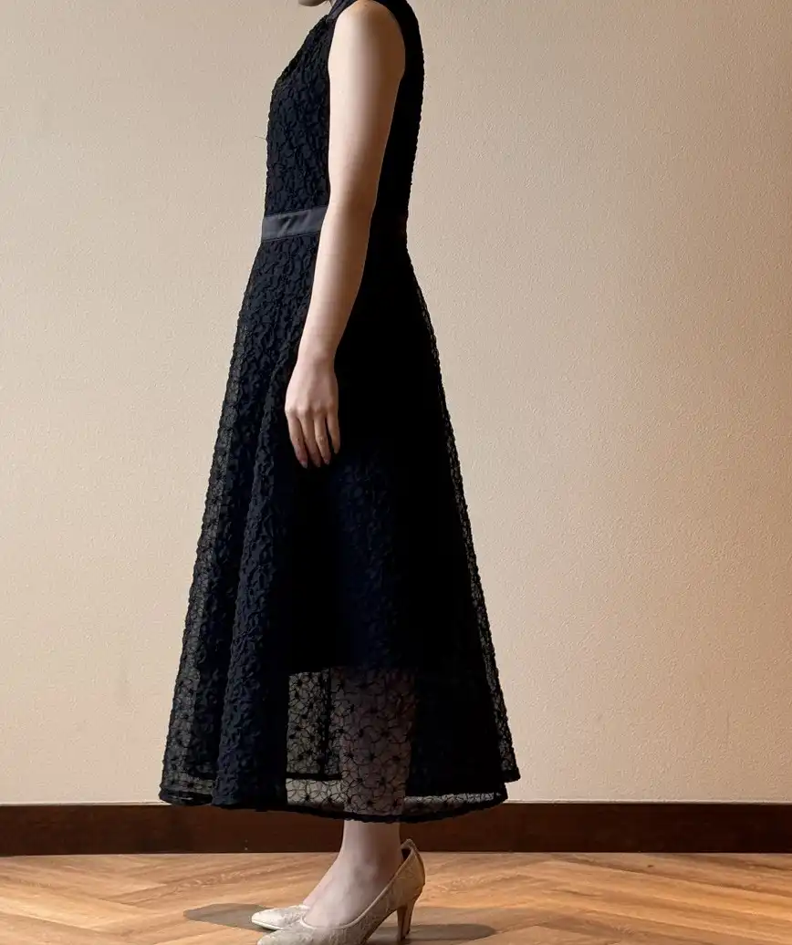 着用モデル：H152cm／着用サイズ：M／ヒール：7cm