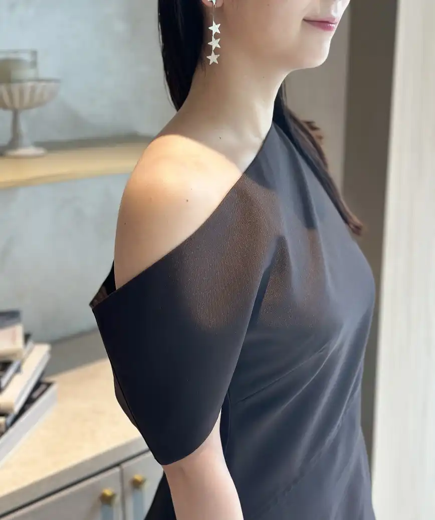 着用モデル：H154cm 7cmH靴 着用サイズ：S