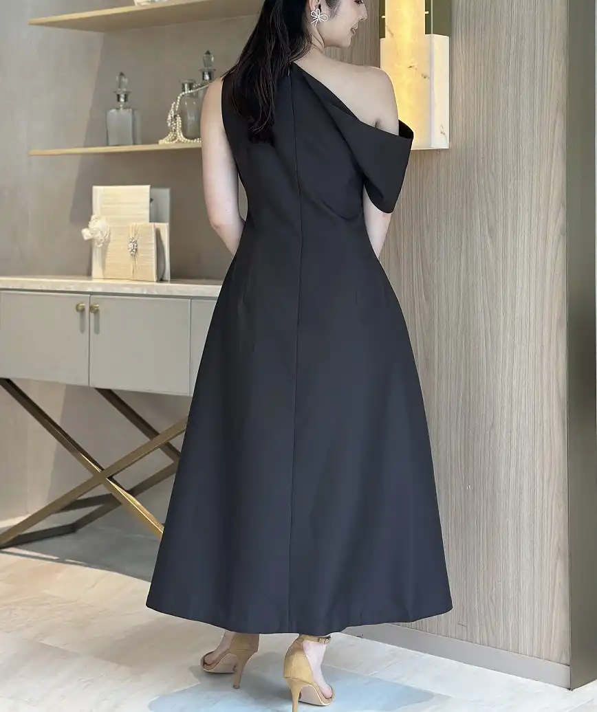 着用モデル：H154cm 7cmH靴 着用サイズ：S