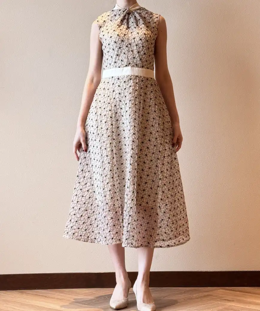 着用モデル：H164cm／着用サイズ：S／ヒール：7cm