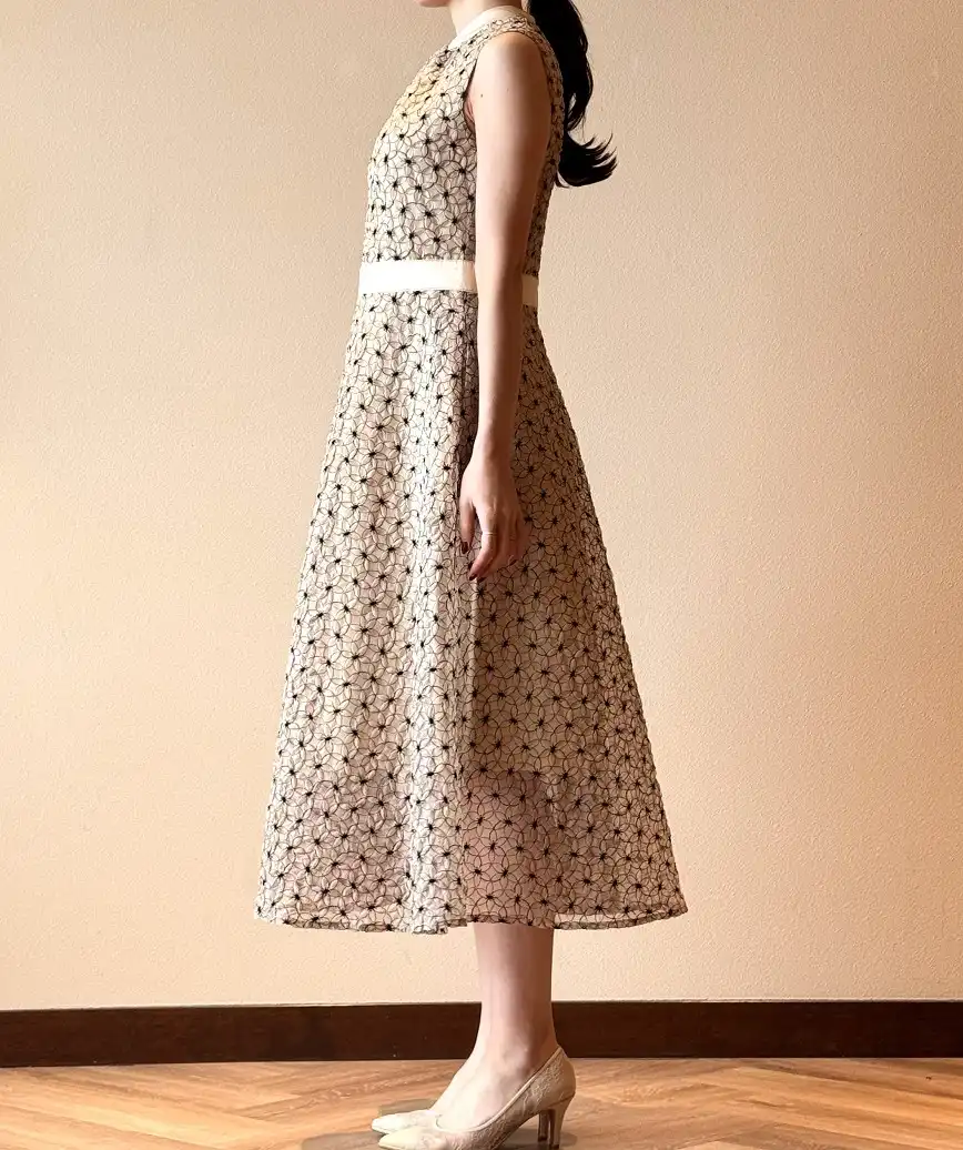 着用モデル：H164cm／着用サイズ：M／ヒール：7cm