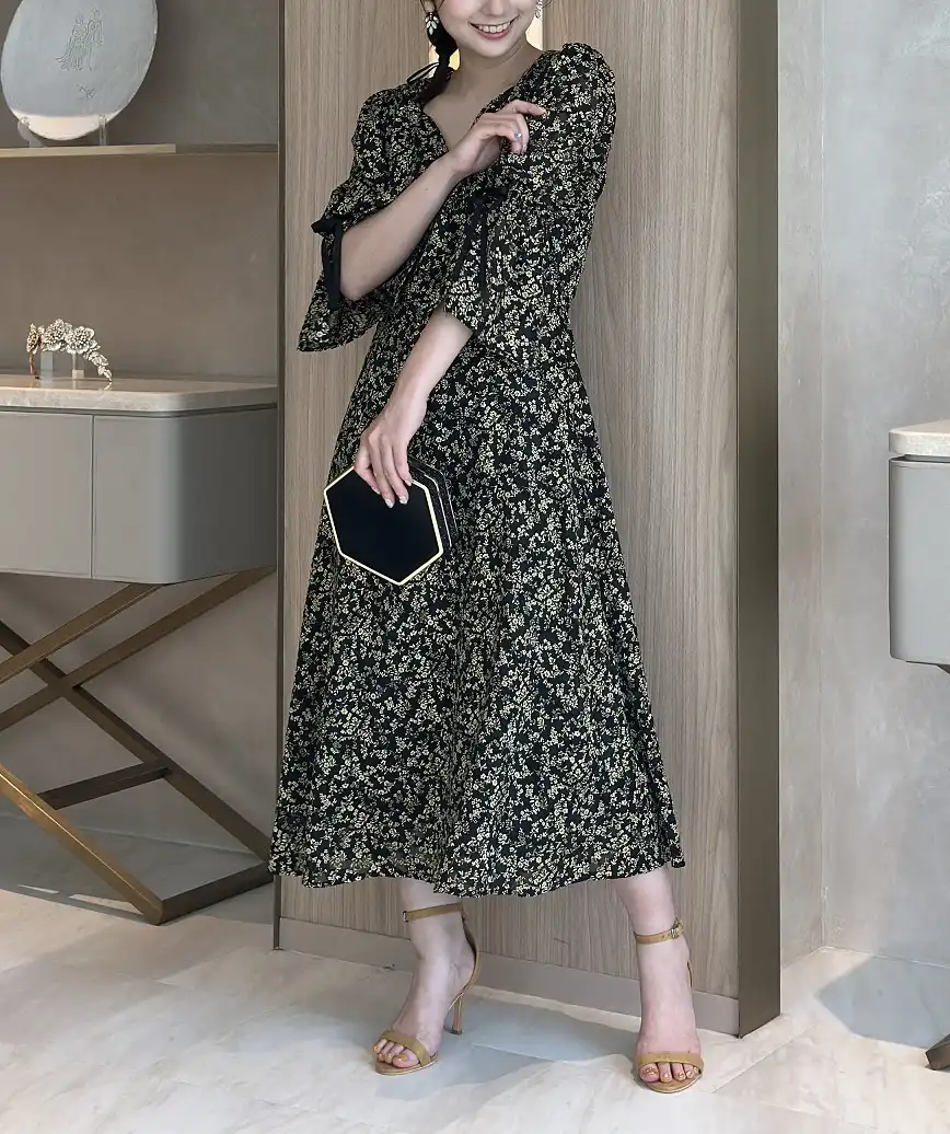 着用モデル：H154cm 7cmH靴 着用サイズ：M