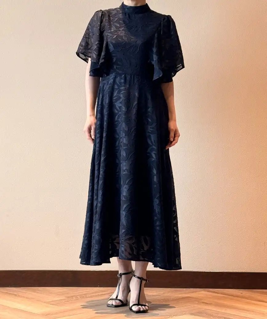 着用モデル：H157cm／着用サイズ：M／ヒール：10cm