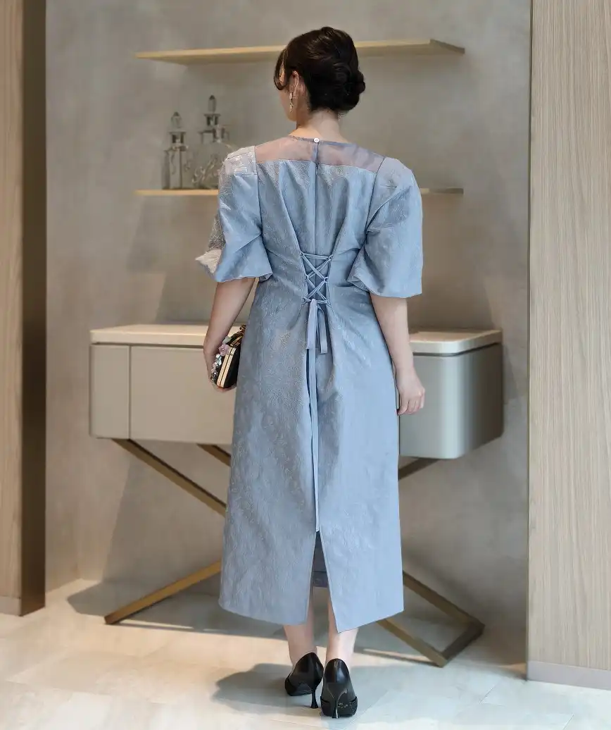 着用モデル：H157cm／着用サイズ：M／ヒール7cm