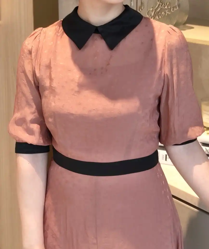着用モデル：H157cm／着用サイズ：M／ヒール：7cm
