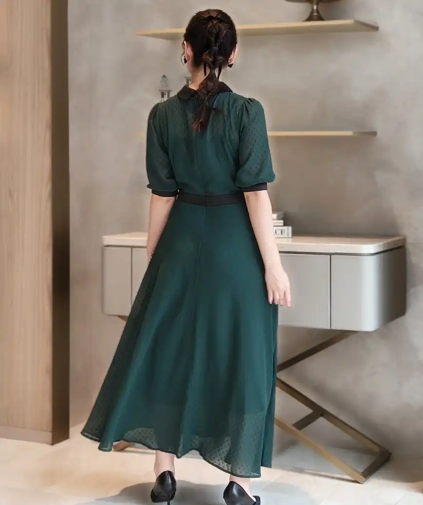 着用モデル：H157cm／着用サイズ：M／ヒール：7cm