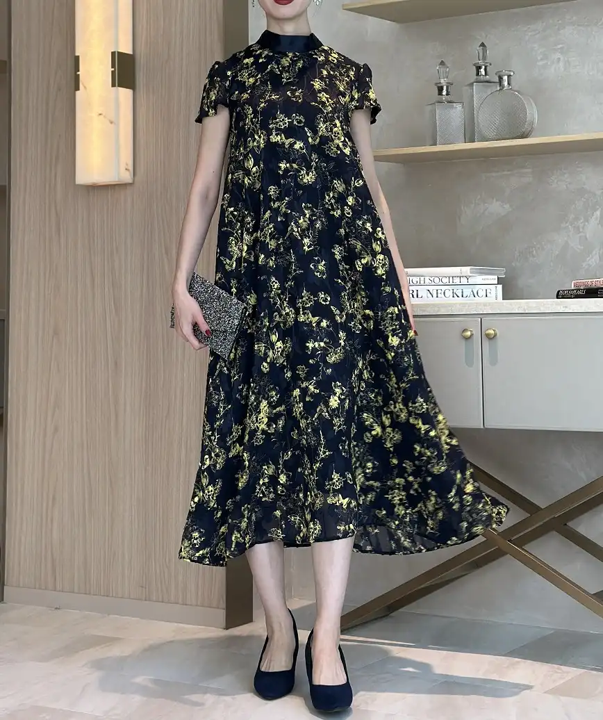 着用モデル：H164cm／着用サイズ：F／ヒール：7cm