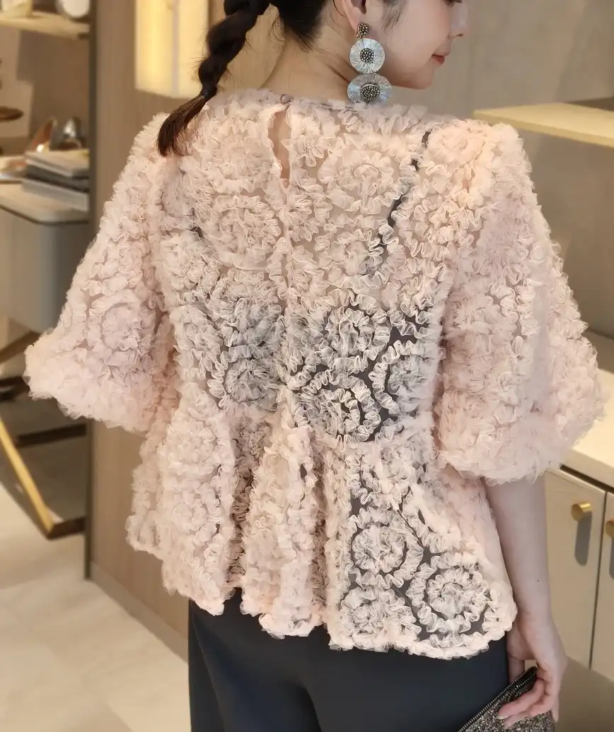着用モデル：H157cm／着用サイズ：M