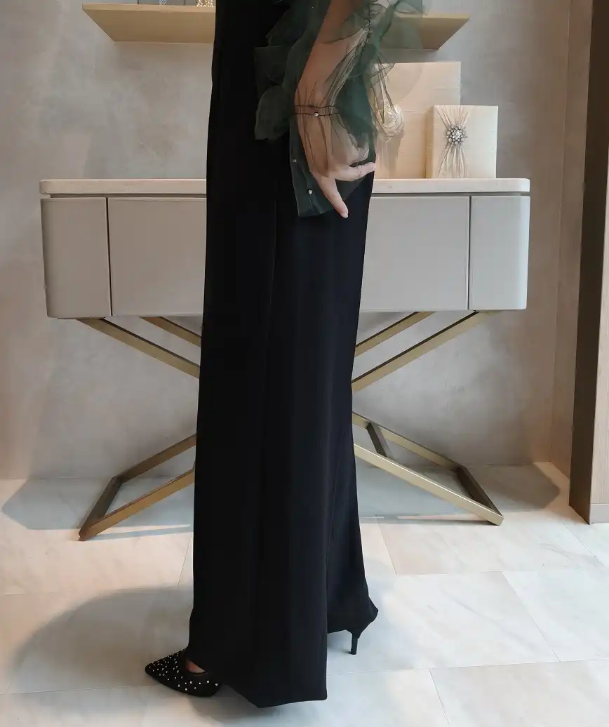 着用モデル：H162cm 7cmH靴 着用サイズ：S