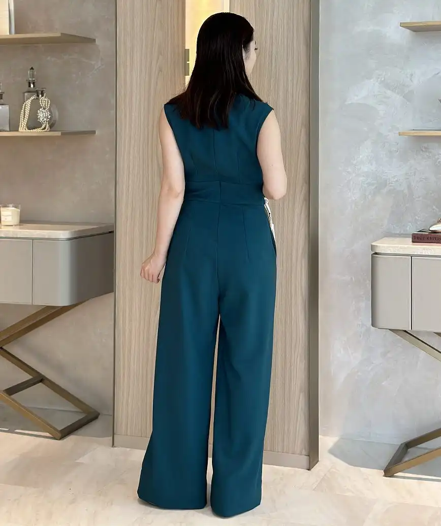 着用モデル：H158cm  着用サイズ：M