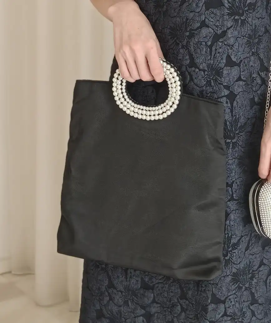 Pearl Handle Tote Bag -Black-
