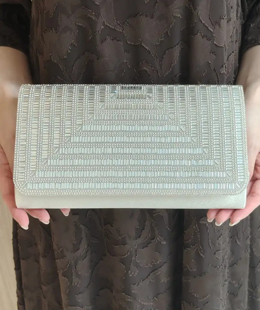 Geometric Beads Clutch Bag -Silver-
