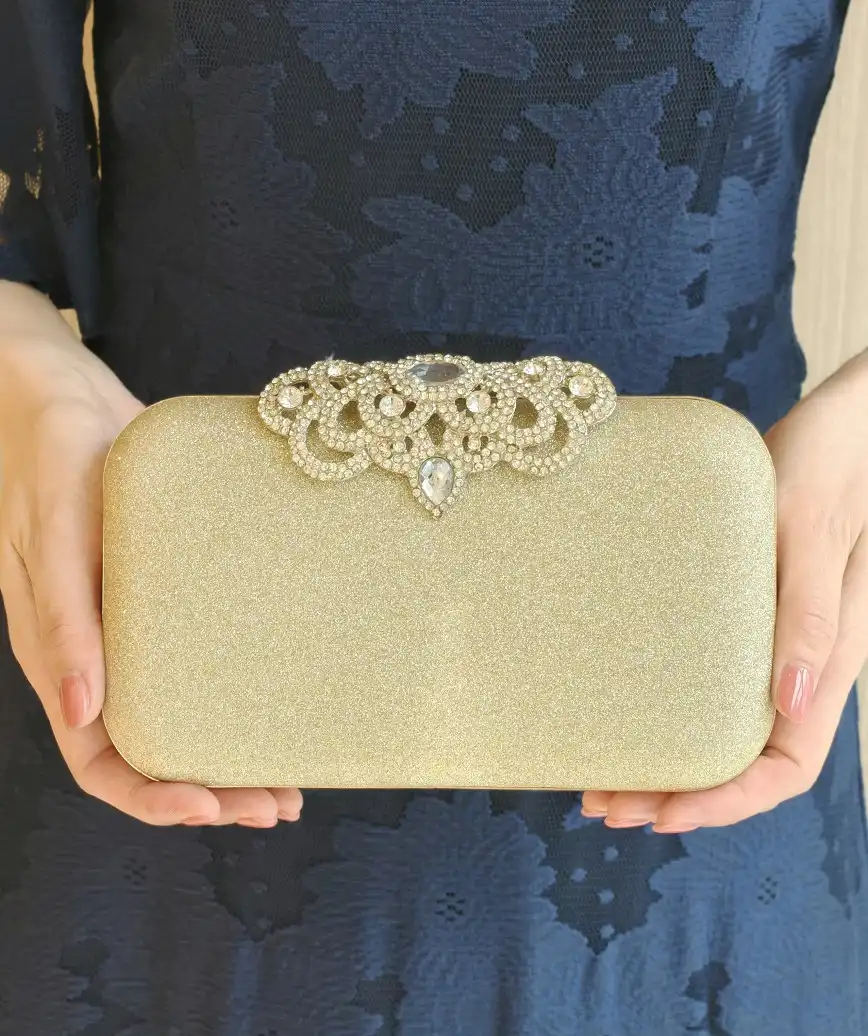 clasp motif lame cluth bag - gold