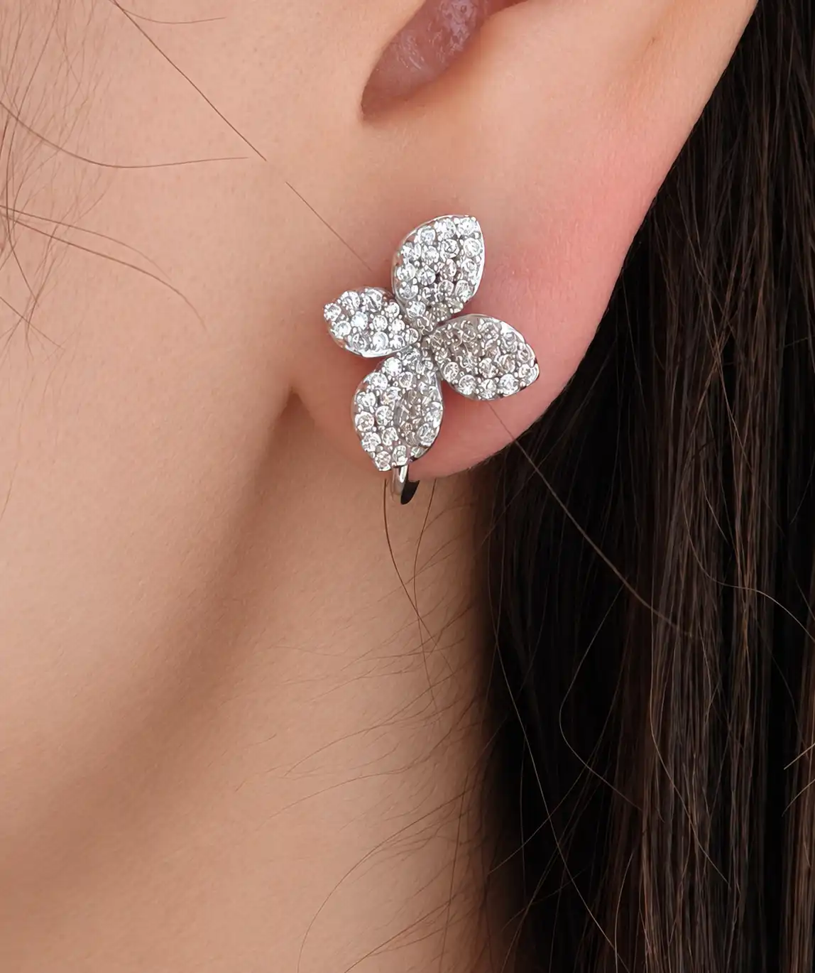 【TI ADORO jewelry】Silver Crystal Flower Earrings