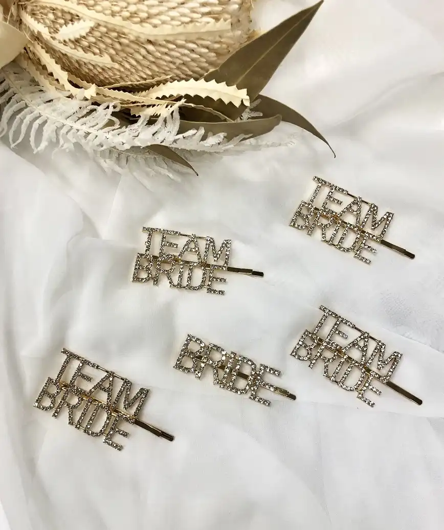【販売商品】レターピン”TEAM BRIDE”－ゴールド