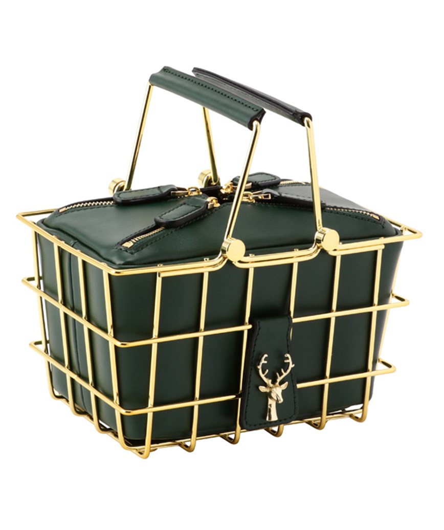 【豪華木箱入】アンドレ ユック(ユーク) シャンパーニュ Qoo10] 【豪華木箱入】アンドレ ユック(ユーク) : お酒